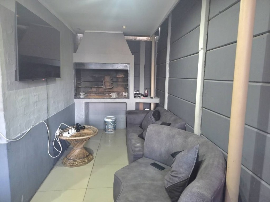 3 Bedroom Property for Sale in Jagtershof Western Cape